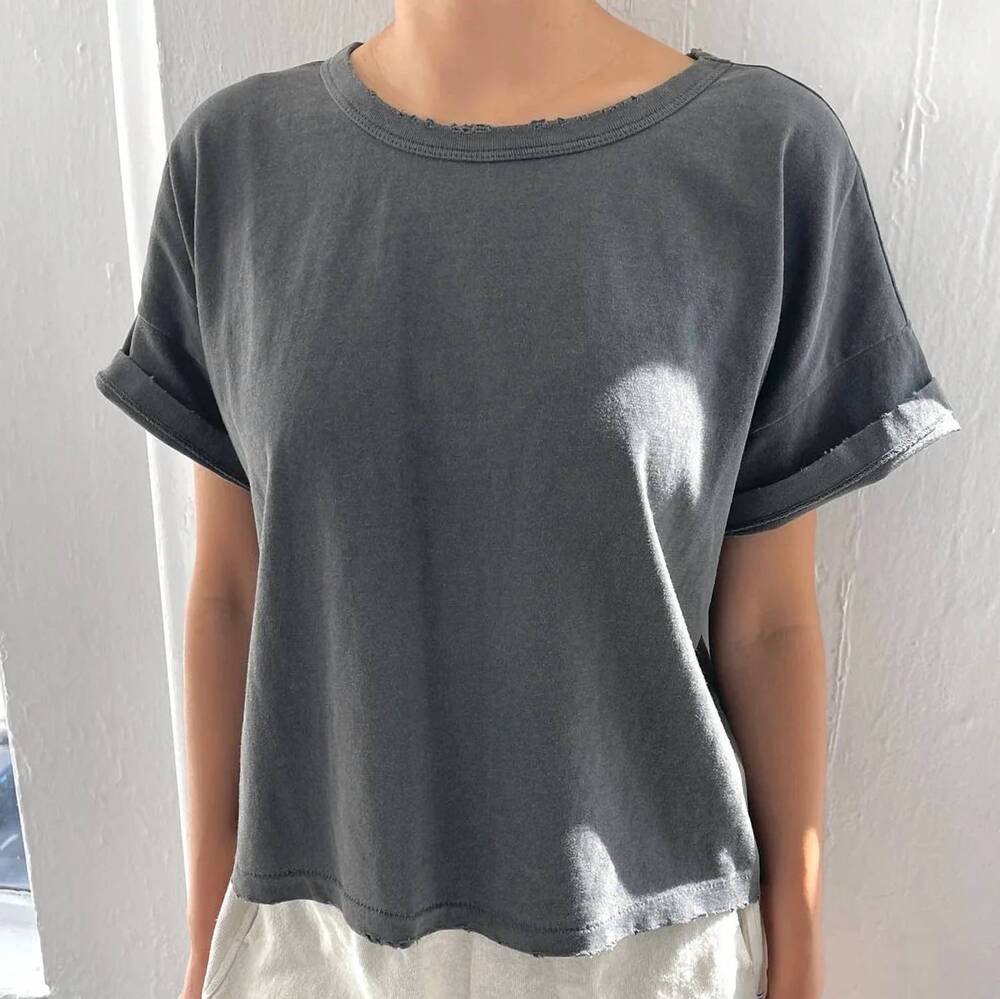 NEW LE BON SHOPPE women's vintage fille tee in washed black